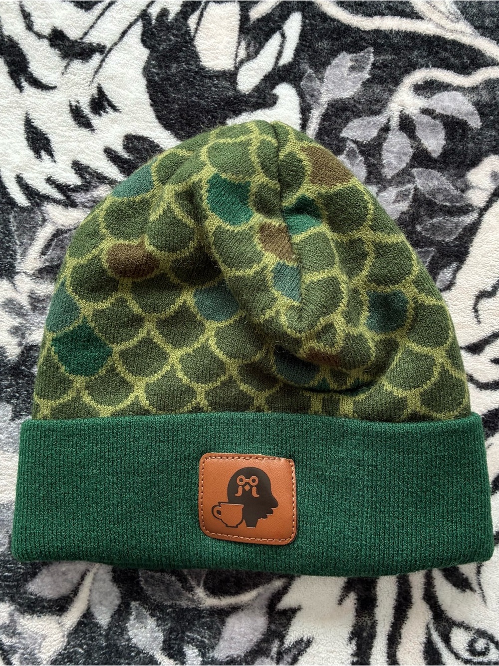 000 - ANIMAL CROSSING FISHING TEXTURE NINTENDO VIDEO GAME PROMO BEANIE